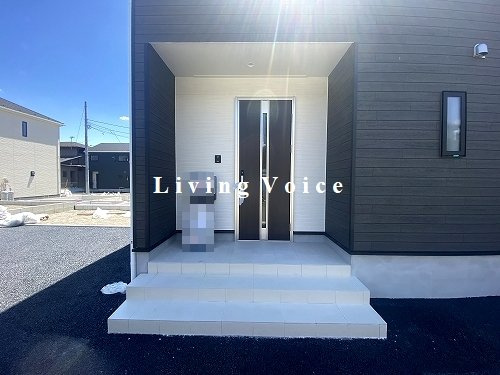 【仲介手数料０円】秦野市堀西第26　新築一戸建てのエントランス|秦野市堀西第26　新築一戸建て