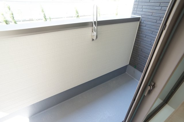 フジパレス宝塚中野町のバルコニー