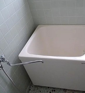 カーサ富岡東の浴室