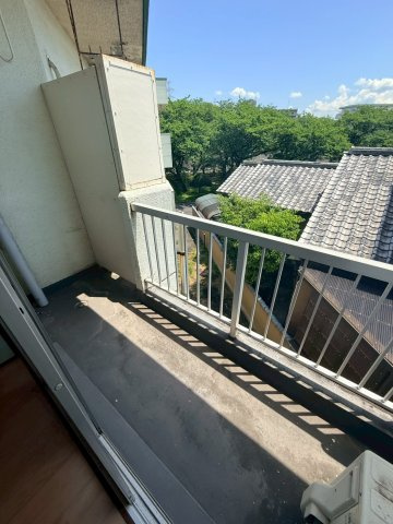 古ケ鶴コーポのバルコニー