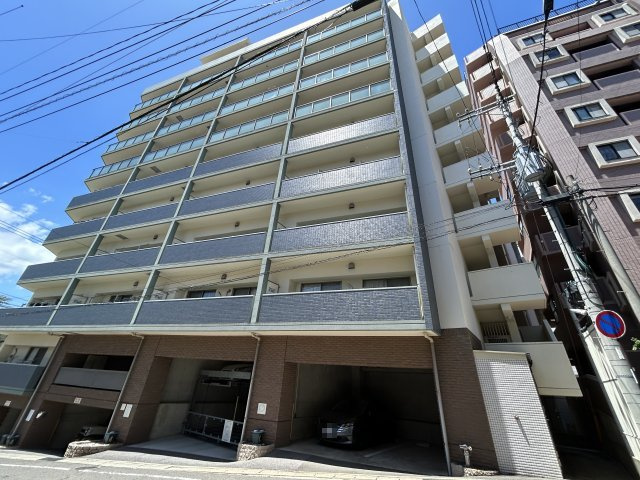 さくら坂マンション参番館の外観