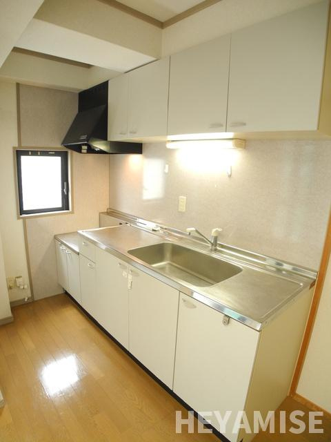 ハピネスウィンのキッチン|※同間取りの別の階のお部屋の写真です※