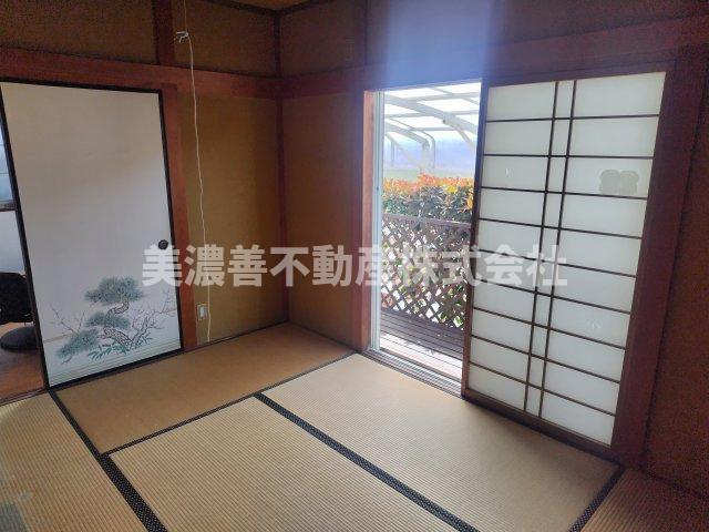 ６６８４９　羽島市竹鼻町狐穴中古戸建ての和室