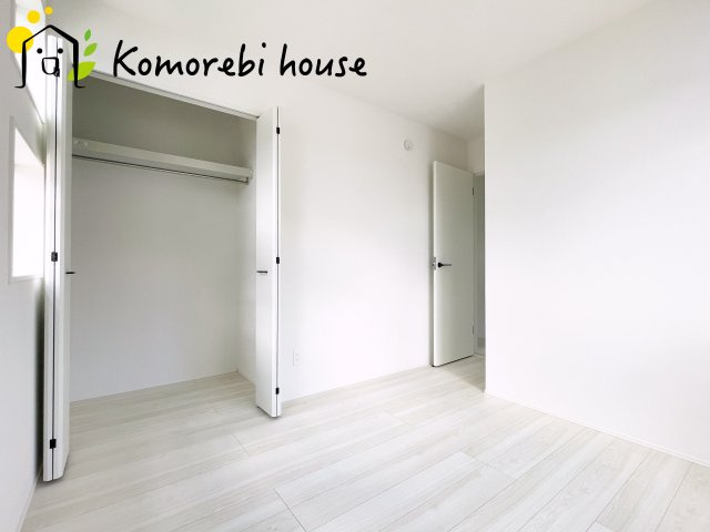 上尾市平方　3期　新築一戸建て　グラファーレ　05の子供部屋|26.8.7　撮影済み