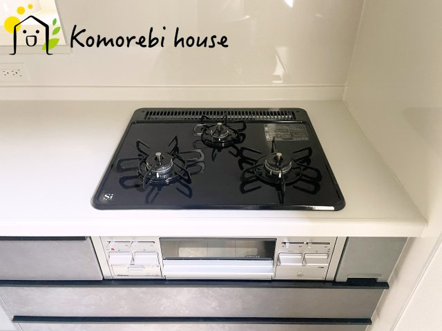 上尾市平方　3期　新築一戸建て　グラファーレ　05のキッチン|26.8.7　撮影済み