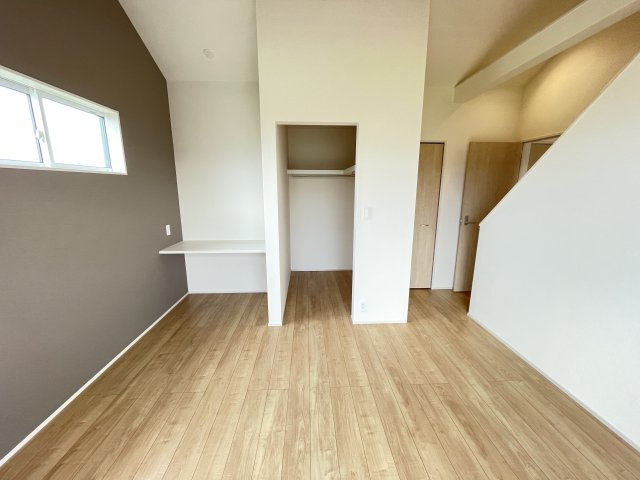 藤岡市藤岡（全8棟）1号棟の洋室