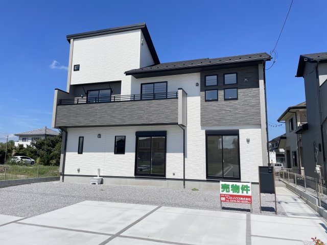 藤岡市藤岡（全8棟）1号棟の外観|外観もきれいです