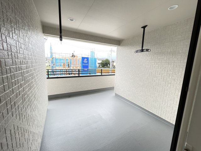 藤岡市藤岡（全8棟）4号棟のバルコニー