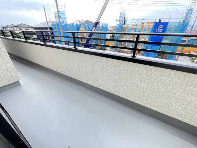藤岡市藤岡（全8棟）4号棟のバルコニー