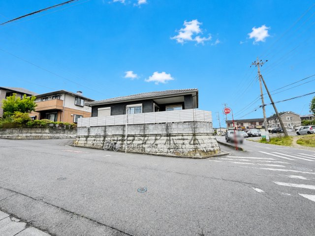 入間市新久　中古一戸建　～タマホーム施工・平屋創り～の周辺