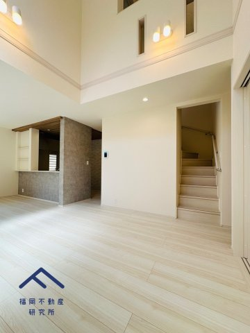 大野城市南ヶ丘5丁目２号棟　戸建ての居間・リビング