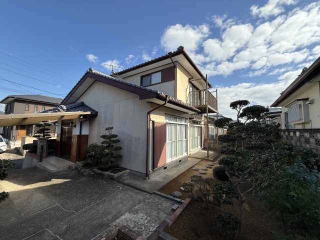 花高2丁目戸建ての外観