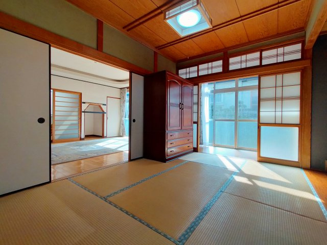 花高2丁目戸建ての和室