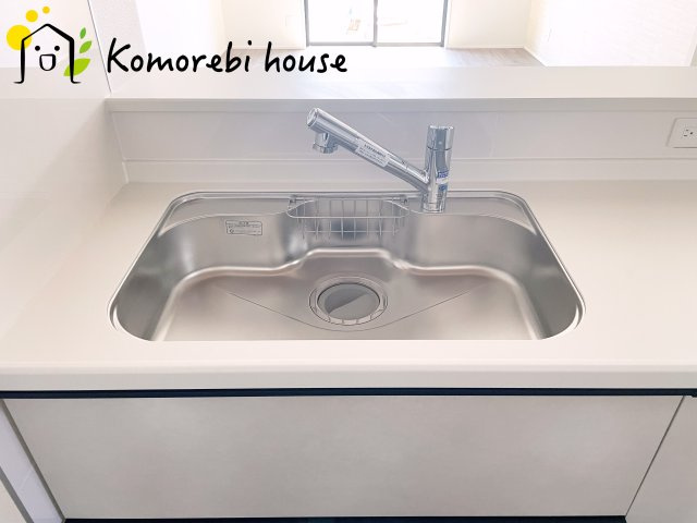 上尾市平方　3期　新築一戸建て　グラファーレ　06のキッチン|使いやすいキッチンです