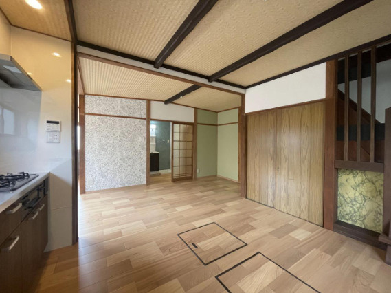 岩倉木野町　中古戸建のキッチン