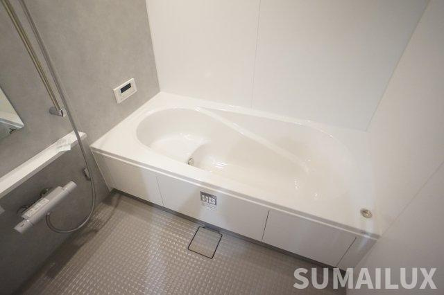 熊本市東区下南部１丁目のアパートの浴室