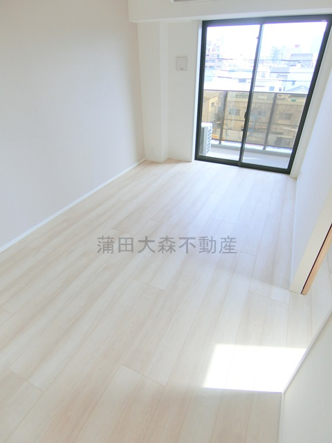 RJRプレシア蒲田の居間・リビング