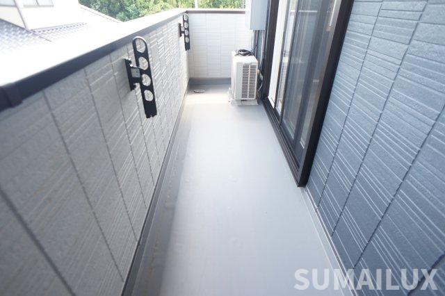 熊本市東区下南部１丁目のアパートのバルコニー
