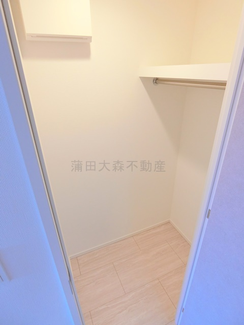 RJRプレシア蒲田の収納|ウォークインクローゼット