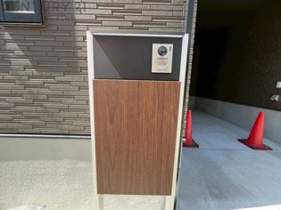 宅配ボックス付き門柱