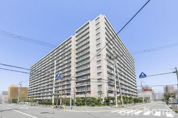 ファミール北大阪パークサイドの外観|◆【即日内覧会開催中】ご自宅や最寄り駅などで送迎が可能です。ご希望をお申し付けください！