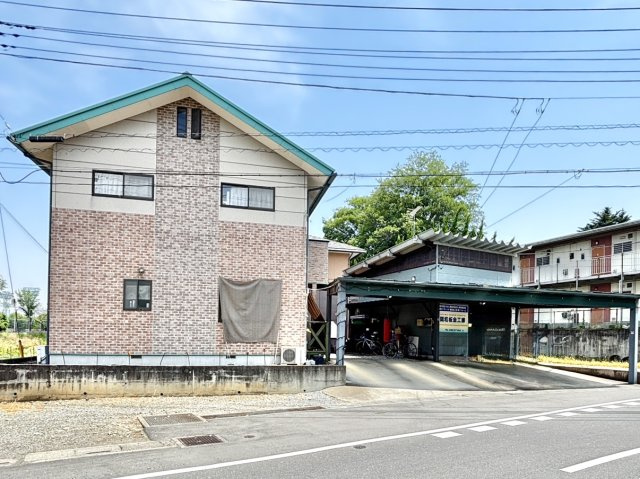 【中古戸建】本庄市小島6丁目の外観|■外観｜ここから始まる「日常」はご家族にとってかけがえのない時間となります。少しでも豊かに、快適に。
