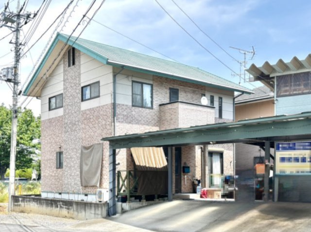 【中古戸建】本庄市小島6丁目の外観|■外観｜親戚や友人を何度でも招きたくなってしまうようなお家です( ＾＾ )
