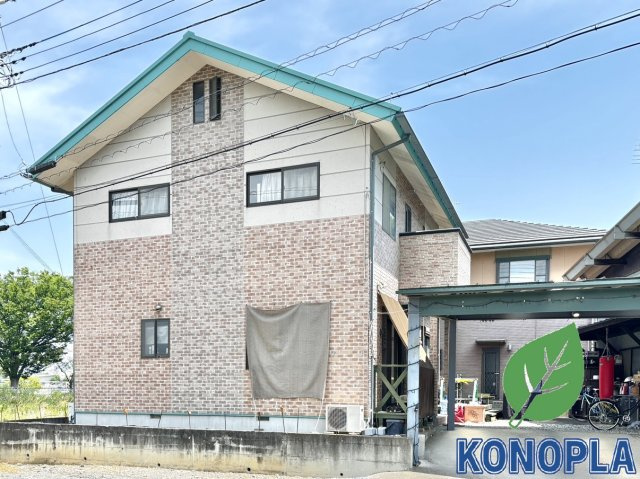 【中古戸建】本庄市小島6丁目の外観|■外観｜土日のご見学はもちろん、平日・夜間のご案内も大歓迎です♪「今から見たい」や「仕事終わりに見たい」にもご対応できますのでお気軽にお問い合わせください♪