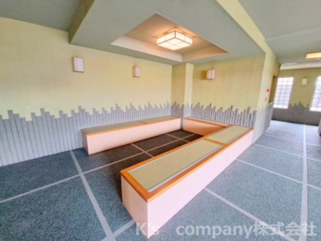 ◎茅ヶ崎市本村2丁目　グレイス茅ヶ崎ソレアードのその他共用部分|共用スペース◇住民の方々がくつろげるスペースがロビーにあります◇