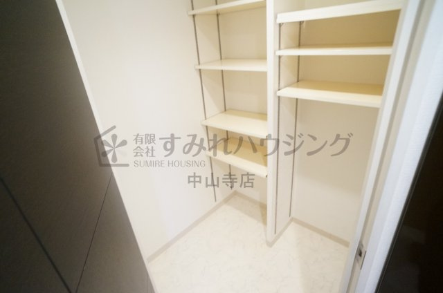 リーベストガーデン宝塚の収納