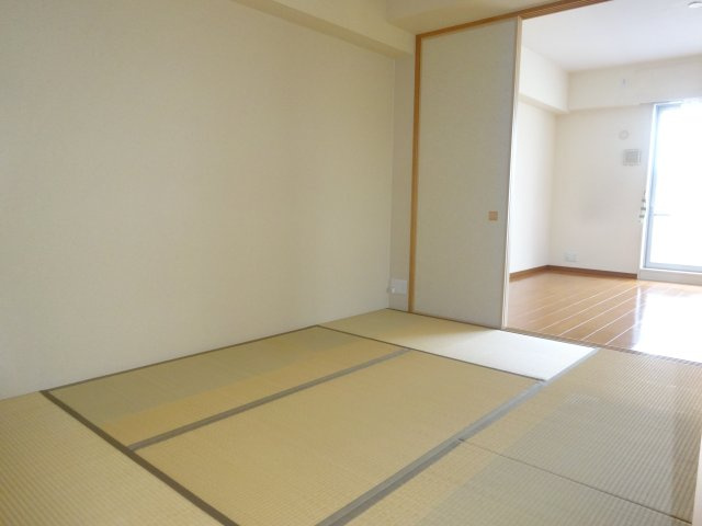 リーベストガーデン宝塚の和室|参考、同建物・同間取りの号室