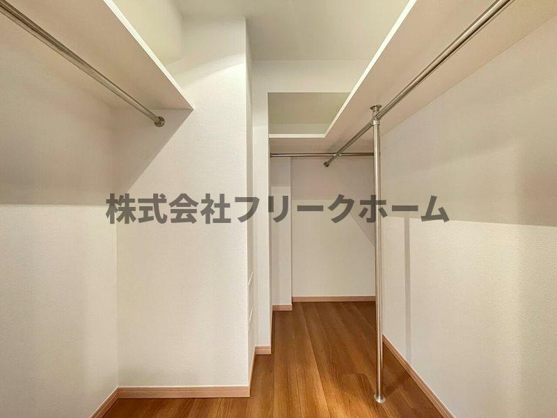 武蔵野市吉祥寺本町１丁目の賃貸マンションの収納