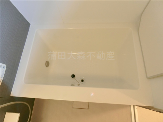 コンフォリア蒲田の浴室