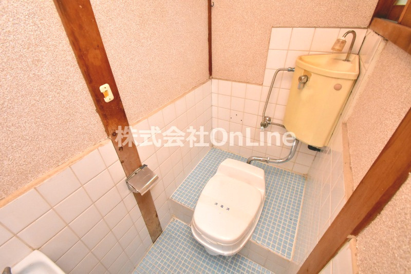 若江本町貸家のトイレ