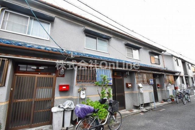 若江本町貸家の外観
