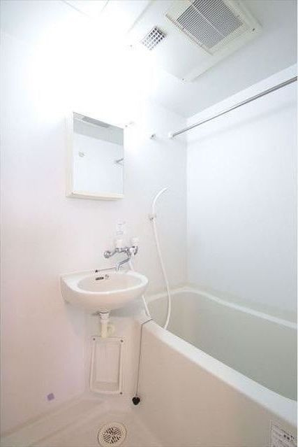 ヴェルト三軒茶屋Ⅱの洗面所