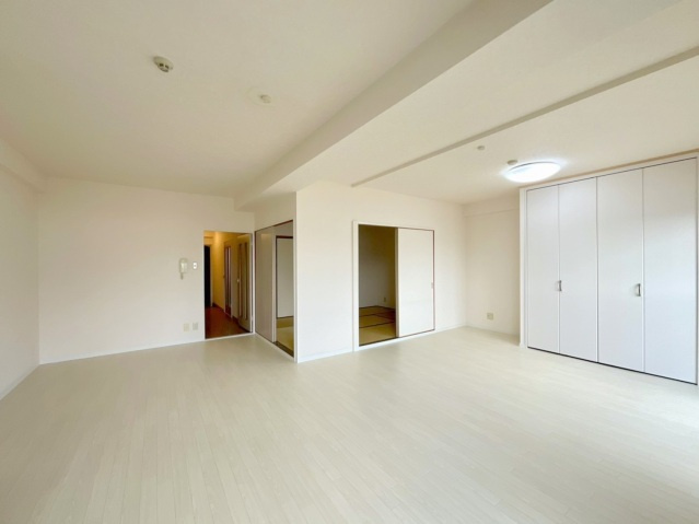 ハイタウン堀田のトイレ|※写真は別部屋の物です。参考にご覧ください。