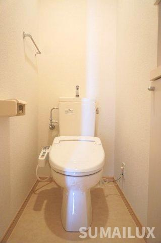 菊池郡菊陽町大字津久礼の賃貸マンションのトイレ