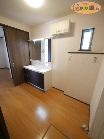 姫路市北原　中古戸建の洗面所