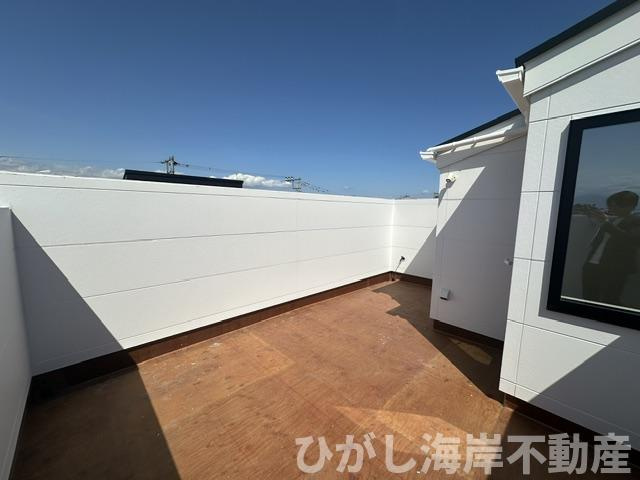 藤沢市辻堂6丁目 　新築戸建　全4棟のバルコニー|ルーフバルコニー