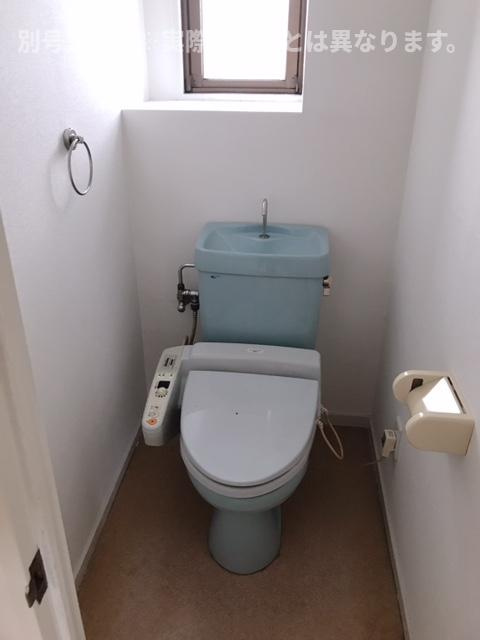 ウィンザーK&Y六軒屋のトイレ