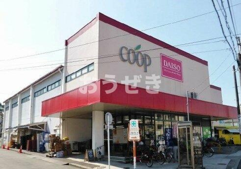 イズメハイツの周辺