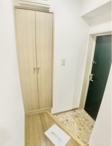 【玄関】