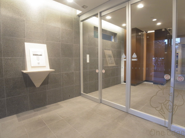 プレサンス梅田東ディアロのロビー