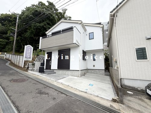【仲介手数料０円】藤沢市花の木　新築一戸建ての駐車場|藤沢市花の木　新築一戸建て