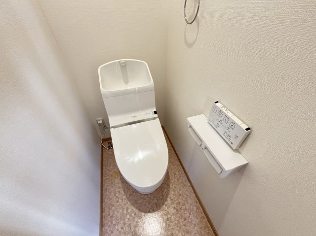 天草市本渡町本戸馬場　売り一棟アパートのトイレ|★内装の一例です。