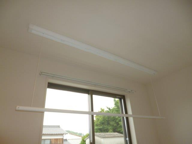 ニューページの設備|室内物干し