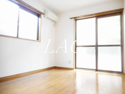 【居間・リビング】 | さくらそう | 洋室のお部屋です。