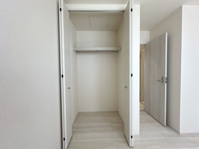 神戸市西区王塚台6丁目新築戸建５号棟の収納