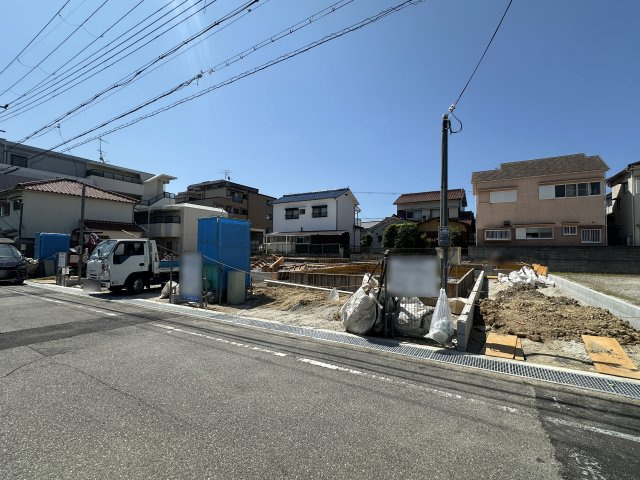 神戸市西区王塚台6丁目新築戸建５号棟の前面道路含む現地写真|2026年05月17日撮影
